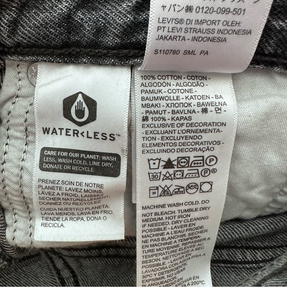 Levi’s 80s Mom Jean Charcoal Grey W26 - Picture 11 of 14